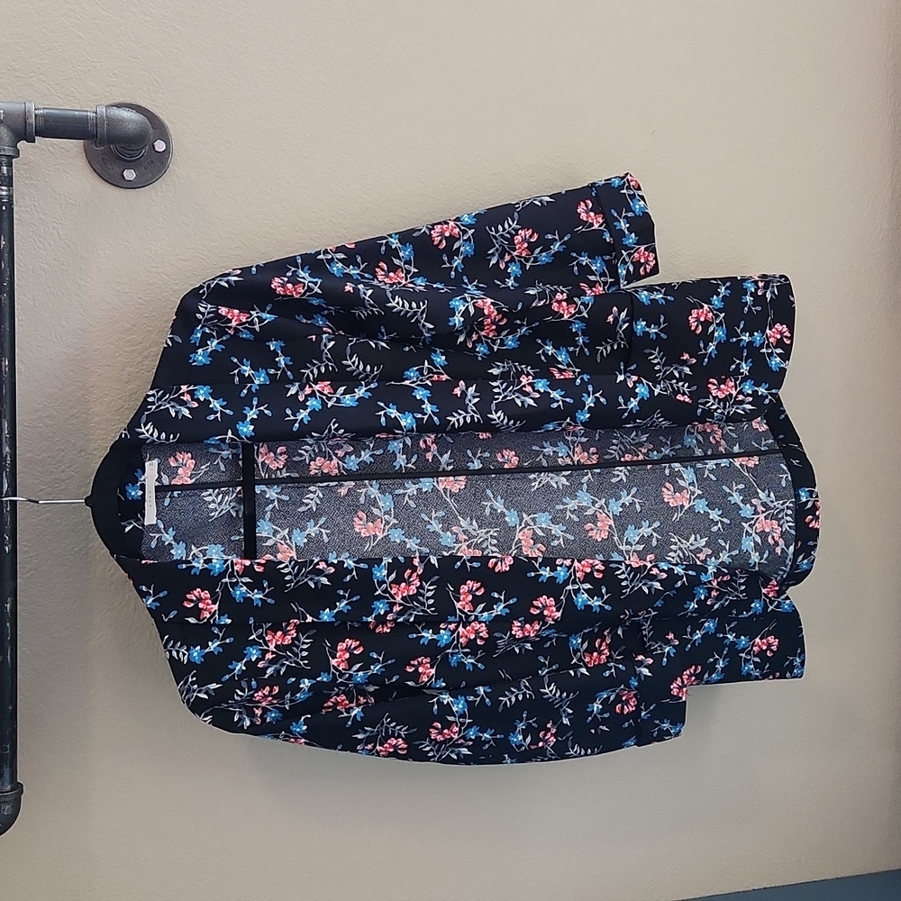 Lush Floral Blazer